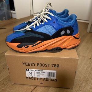 Adidas Yeezy Boost 700 Sneakers